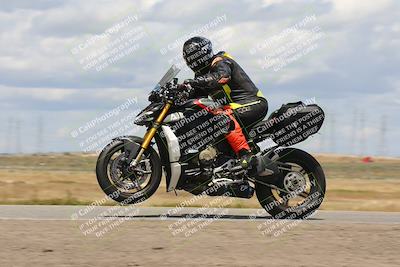 media/Apr-26-2024-TrackDaz (Fri) [[c4b677d280]]/B Group/120pm (Wheelie Bump)/
